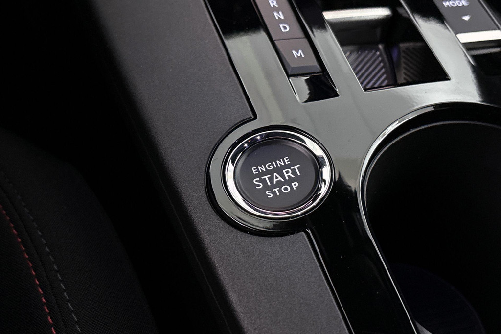 Lancia Ypsilon (JHV11R) met abonnement