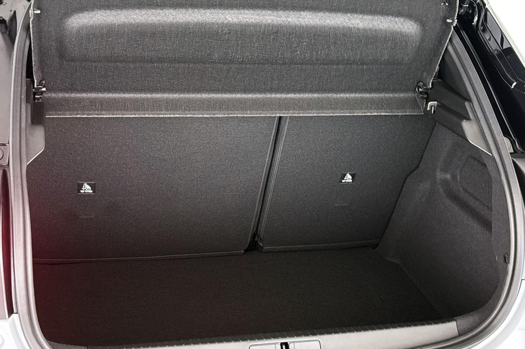 Lancia Ypsilon (JHV11R) met abonnement