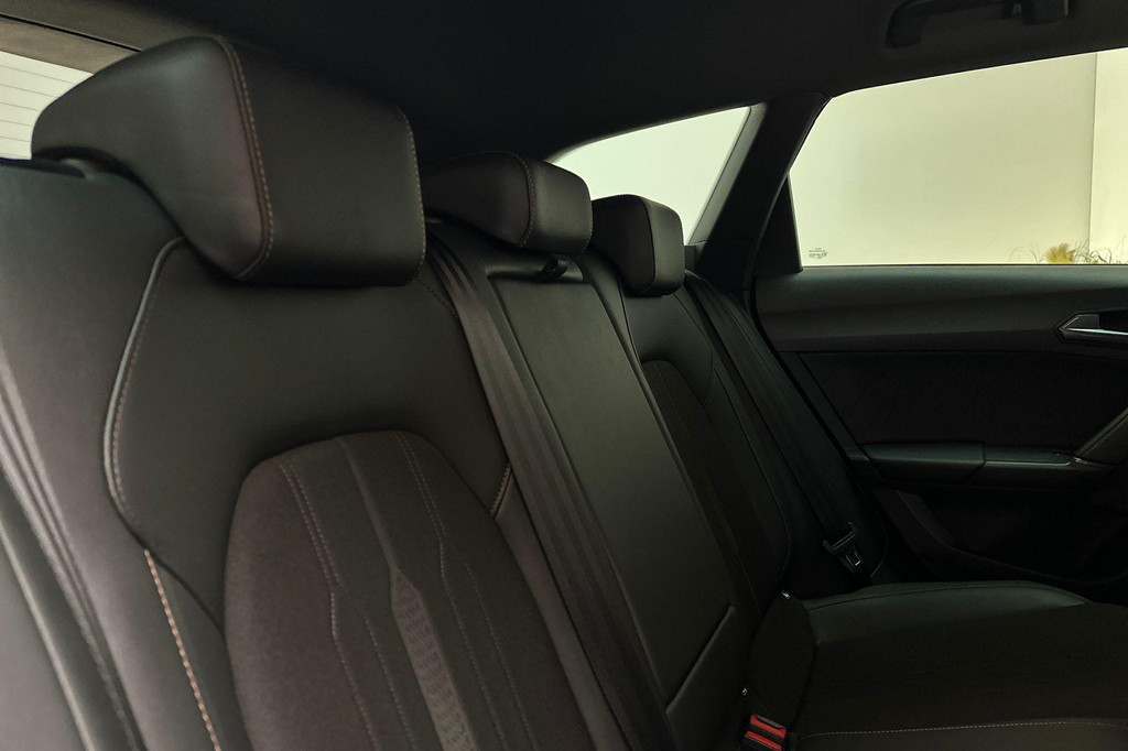 CUPRA Leon Sportstourer (KJL65D) met abonnement