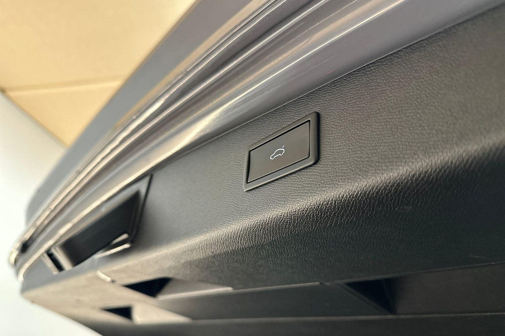 CUPRA Leon Sportstourer (KJL65D) met abonnement