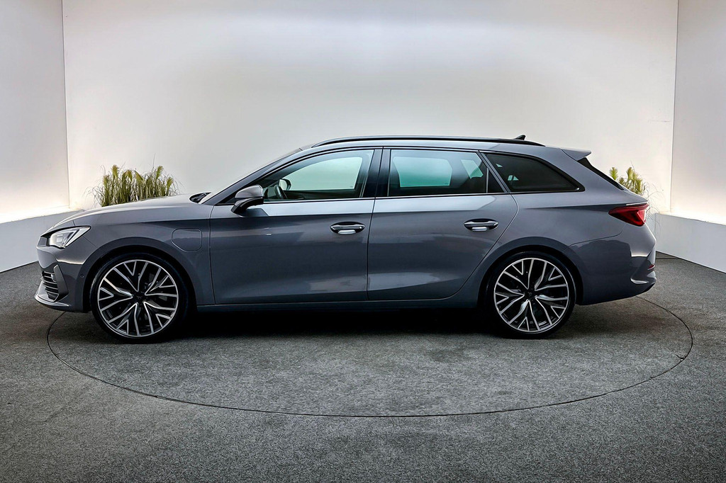 CUPRA Leon Sportstourer (KJL65D) met abonnement