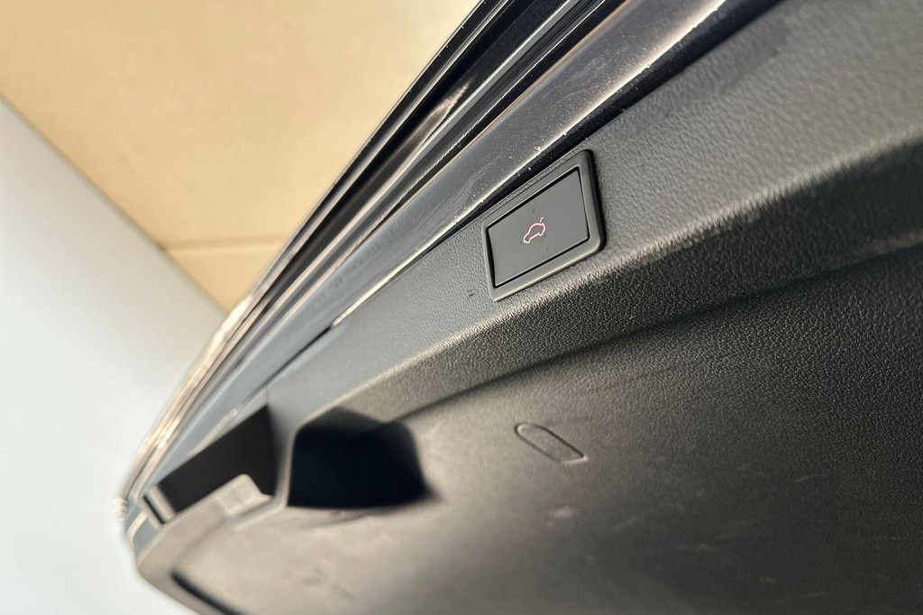 ŠKODA Octavia (L737HH) met abonnement