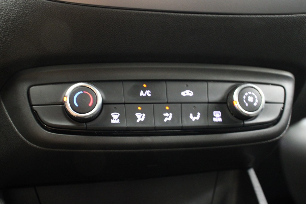Opel Crossland (L035DX) met abonnement
