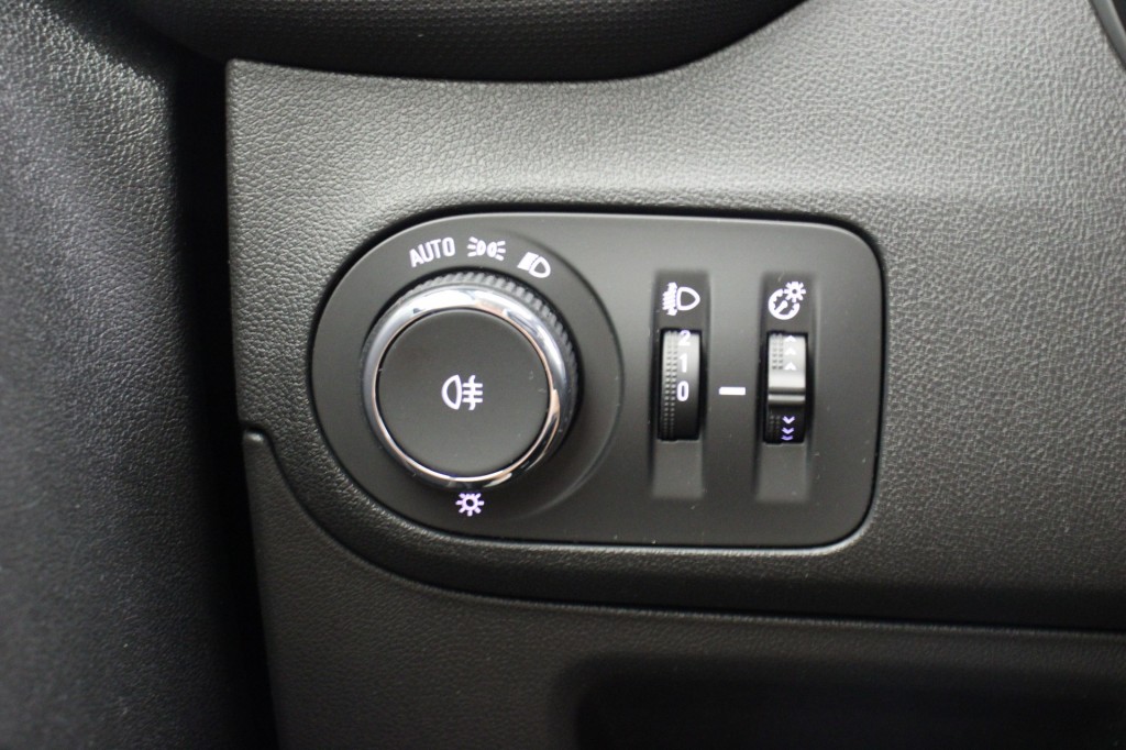 Opel Crossland X (L035DX) met abonnement