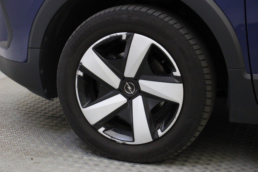 Opel Crossland X (L035DX) met abonnement