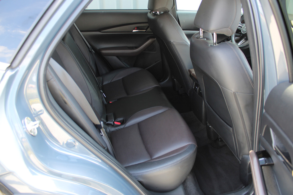 Mazda CX-30 (K477ZB) met abonnement