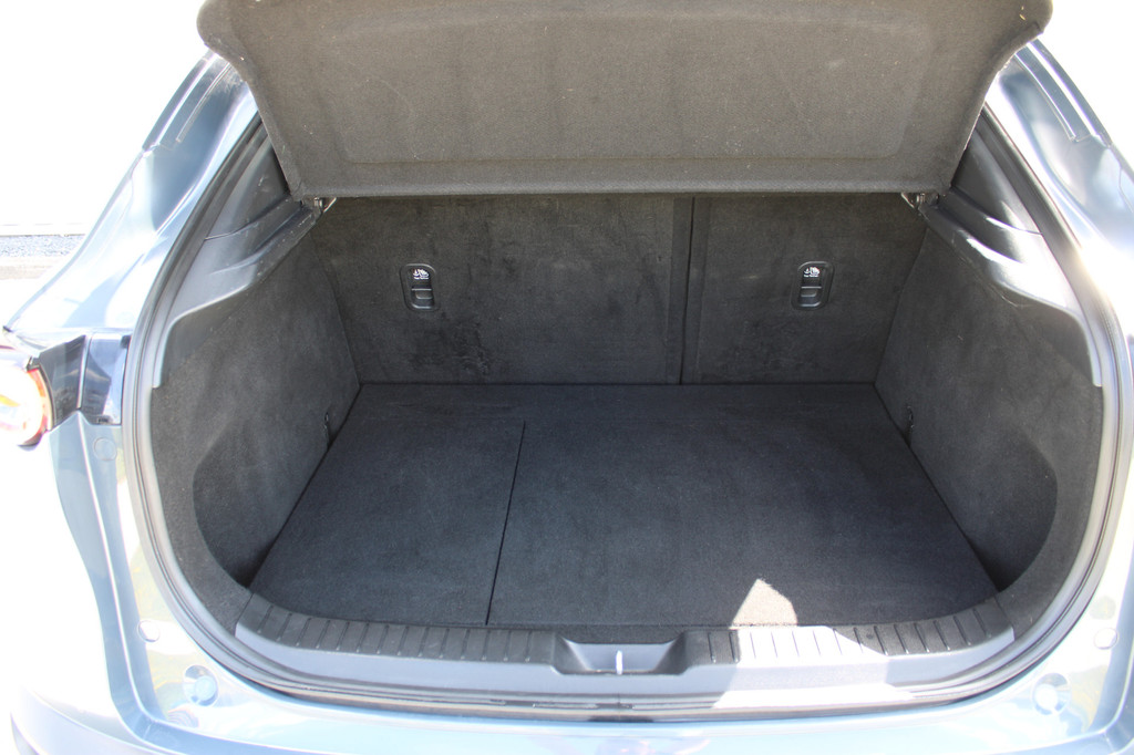 Mazda CX-30 (K477ZB) met abonnement