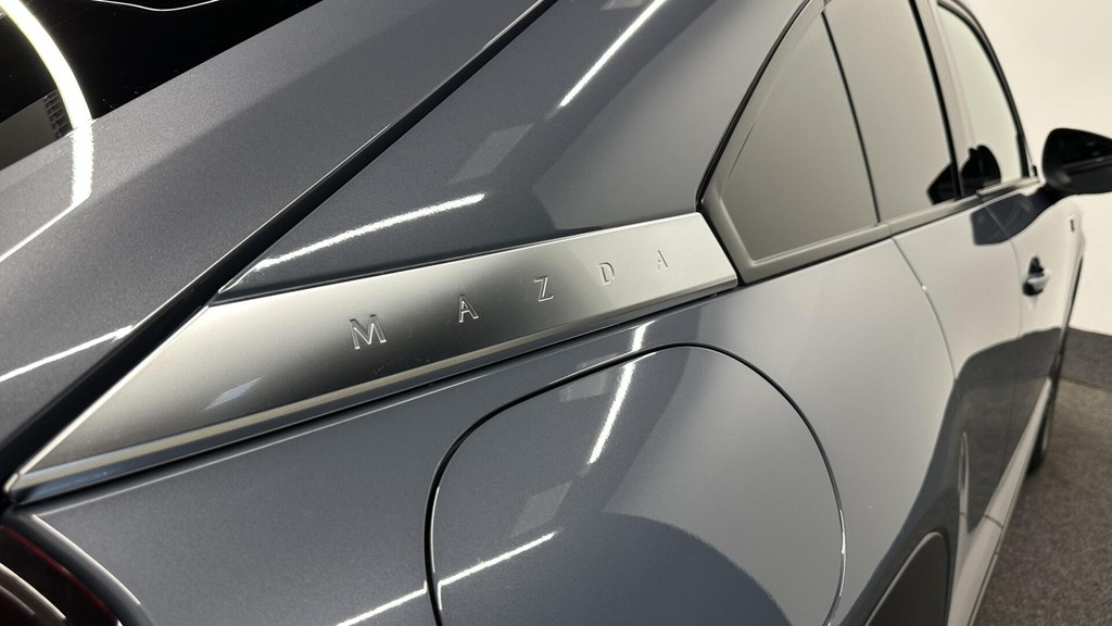 Mazda MX-30 (X452KF) met abonnement