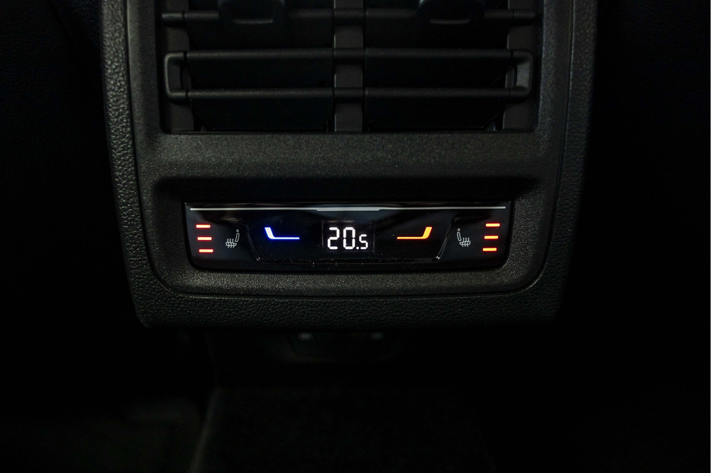 Volkswagen Golf GTE (KHZ13F) met abonnement