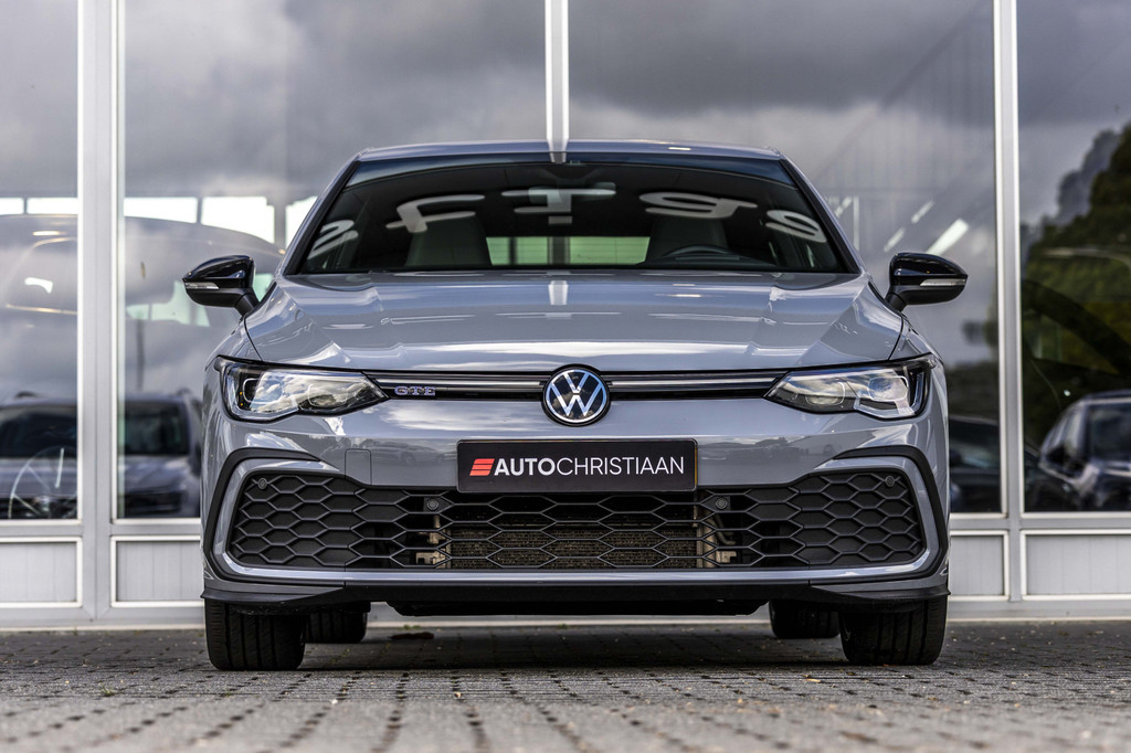 Volkswagen Golf GTE (KHZ13F) met abonnement