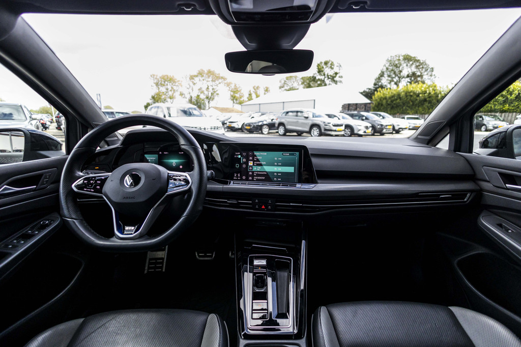 Volkswagen Golf GTE (KHZ13F) met abonnement