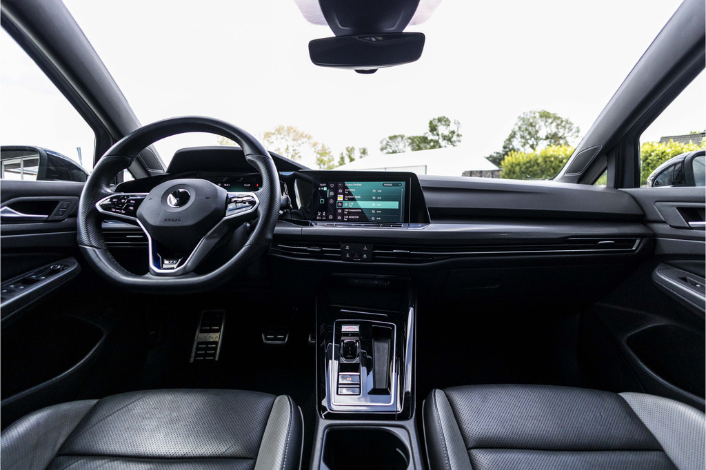 Volkswagen Golf GTE (KHZ13F) met abonnement