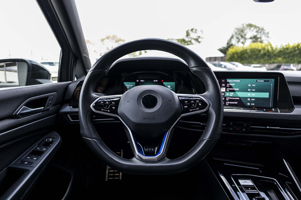 Volkswagen Golf GTE (KHZ13F) met abonnement