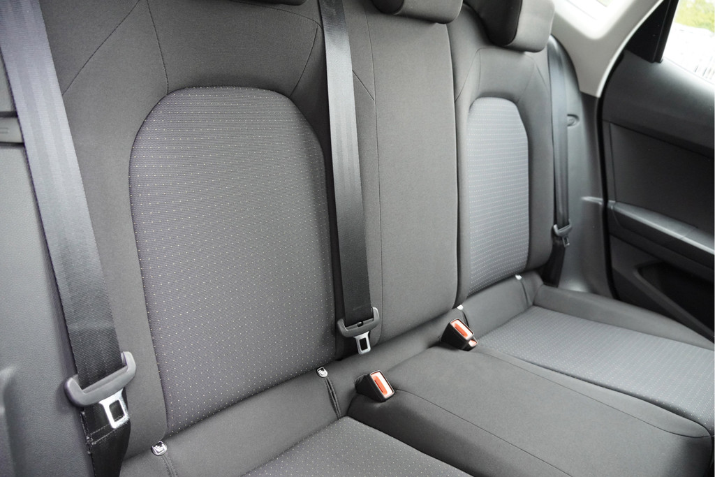 Seat Arona (P684KB) met abonnement