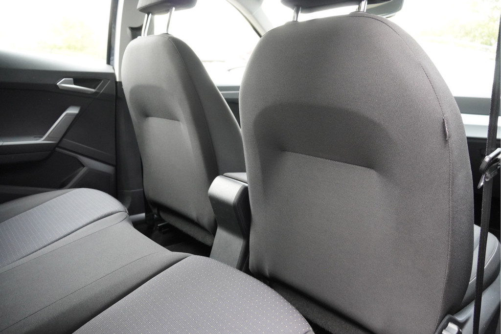 Seat Arona (P684KB) met abonnement
