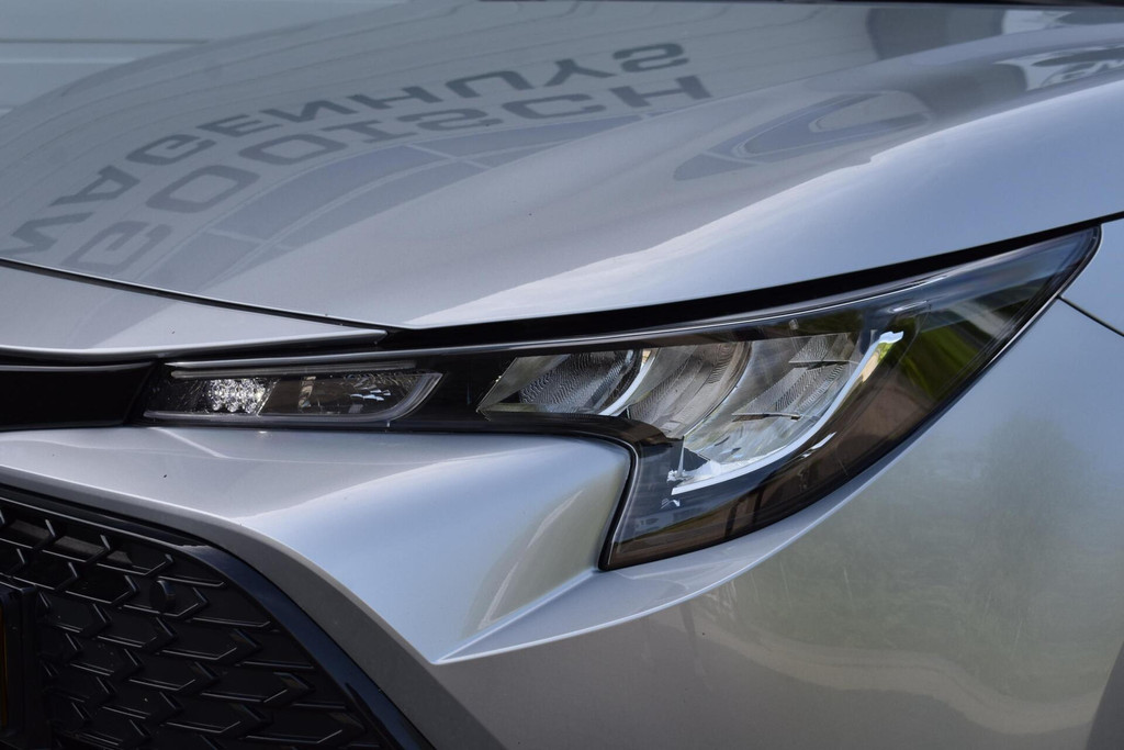 Toyota Corolla Touring Sports (Z479LK) met abonnement