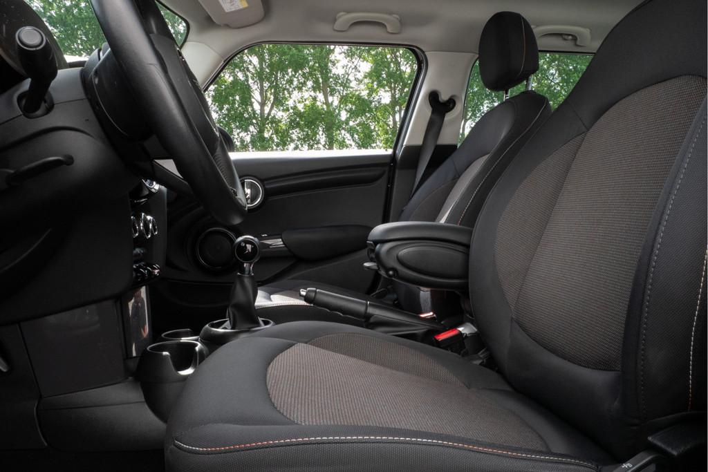 MINI 5-Deurs (K716VD) met abonnement