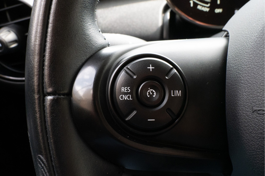 MINI 5-Deurs (K716VD) met abonnement