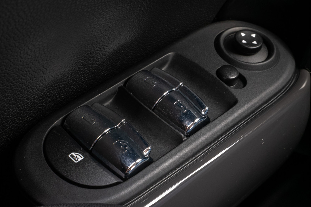 MINI 5-Deurs (K716VD) met abonnement