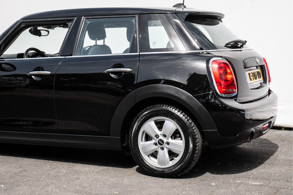 MINI 5-Deurs (K716VD) met abonnement