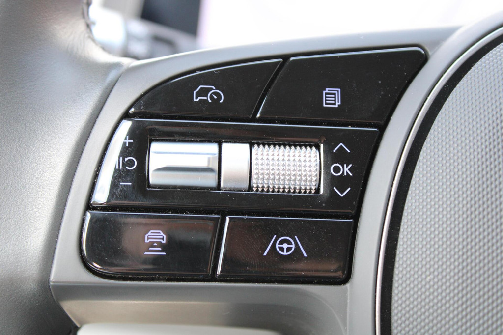 Hyundai IONIQ (X680RG) met abonnement