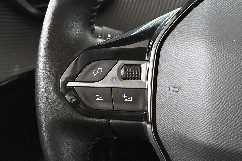 Peugeot 208 (K404TZ) met abonnement
