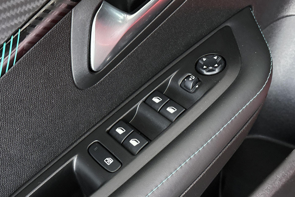 Peugeot 208 (K404TZ) met abonnement