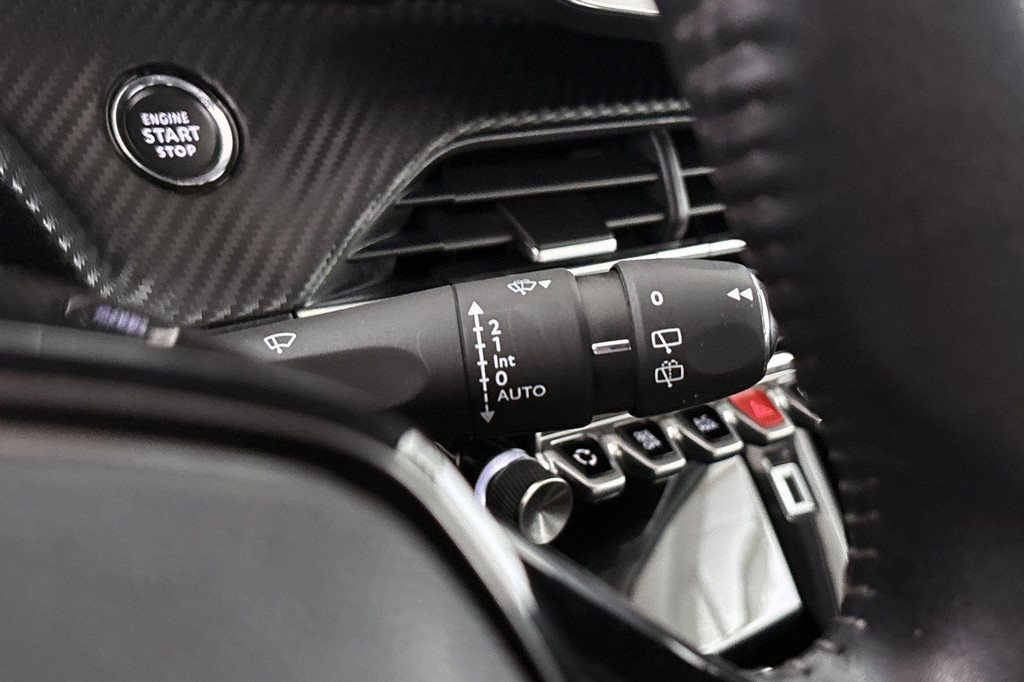 Peugeot 208 (K404TZ) met abonnement