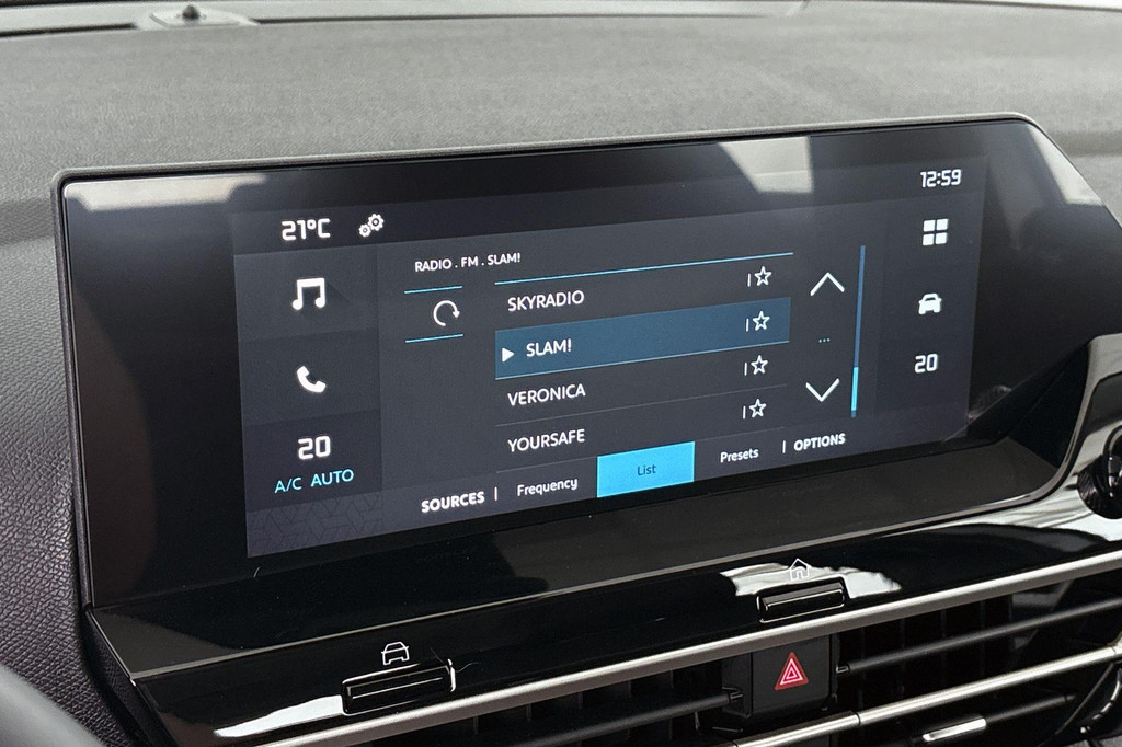 Citroën Ë-C4 (Z039LV) met abonnement
