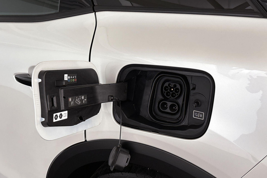 Citroën Ë-C4 (Z039LV) met abonnement