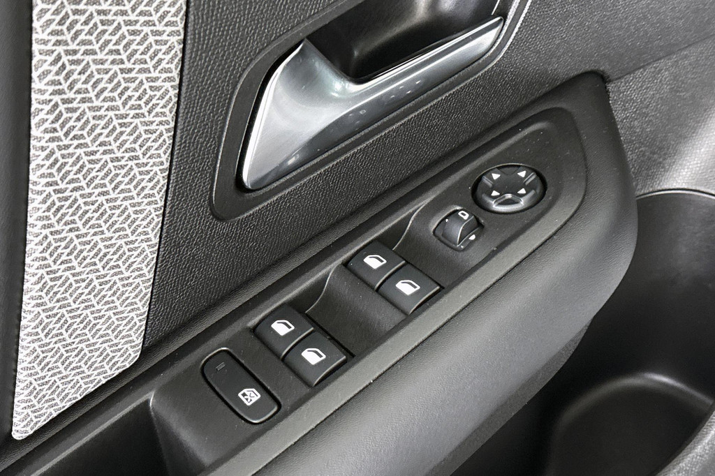 Citroën Ë-C4 (Z039LV) met abonnement