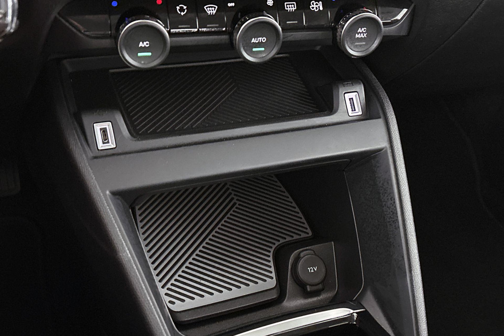 Citroën Ë-C4 (Z039LV) met abonnement