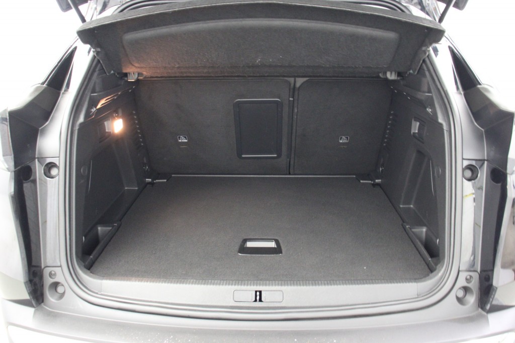 Peugeot 3008 (K167ZF) met abonnement