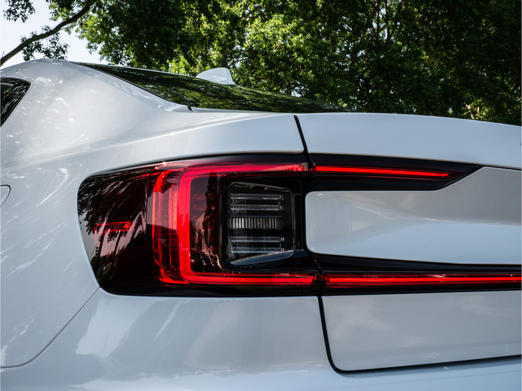 Polestar 2 (S796KZ) met abonnement