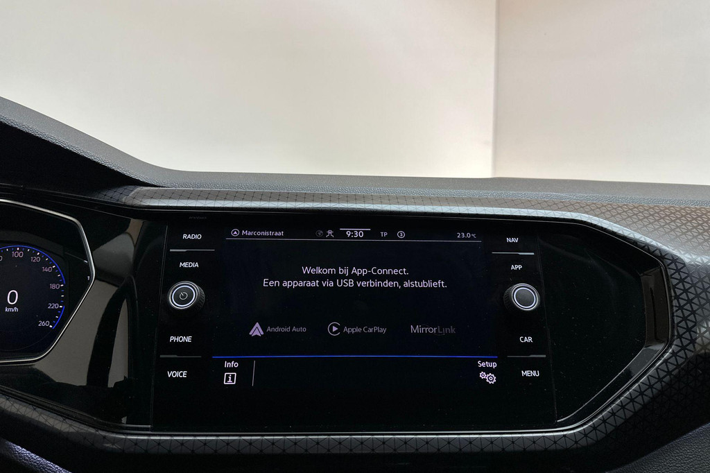 Volkswagen T-Cross (L112JF) met abonnement