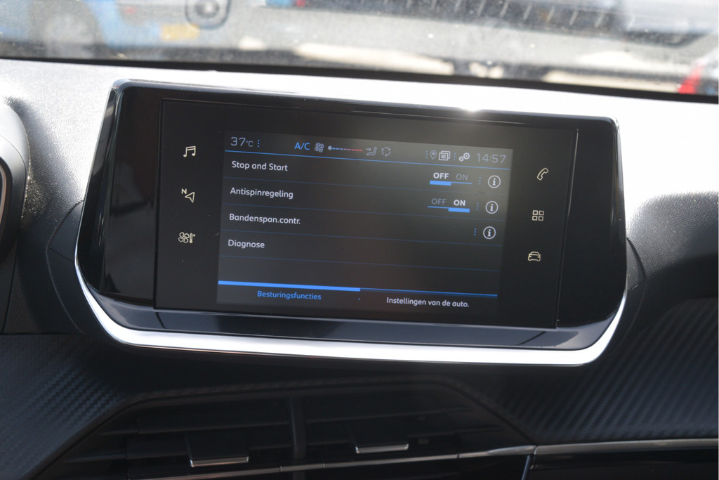 Peugeot 208 (N515FT) met abonnement