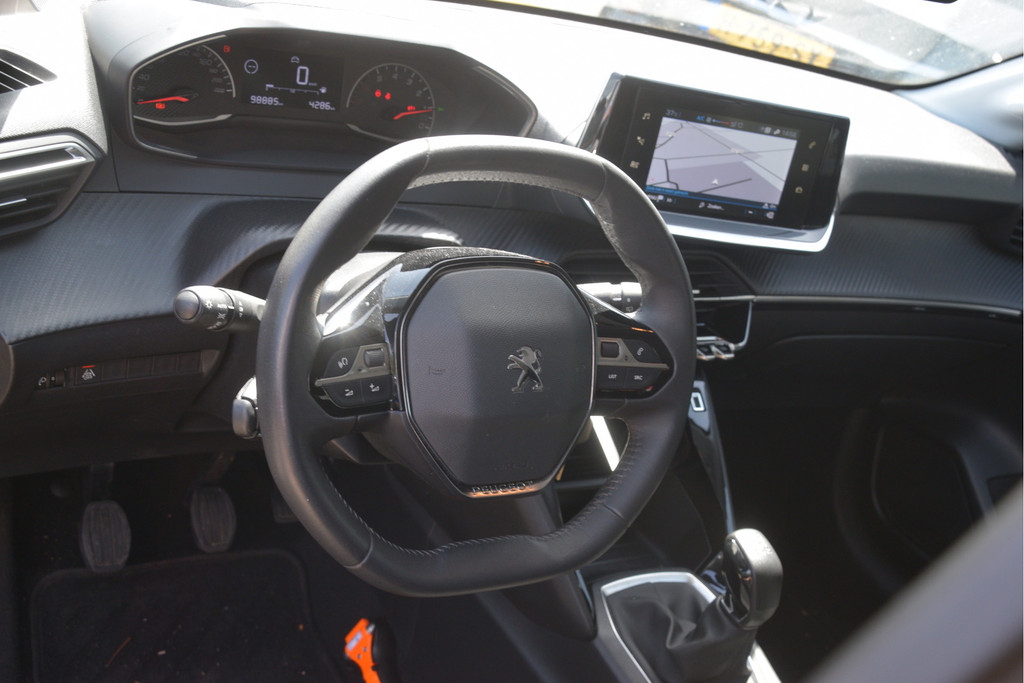 Peugeot 208 (N515FT) met abonnement