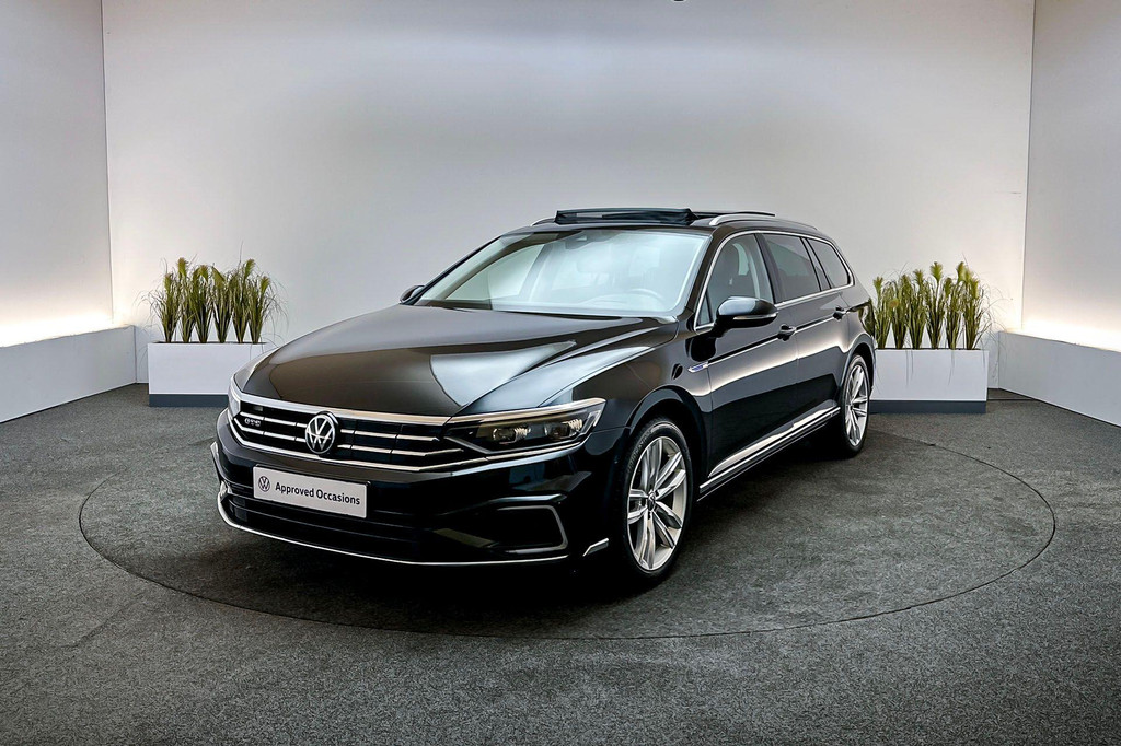 Volkswagen Passat (KJP13N) met abonnement