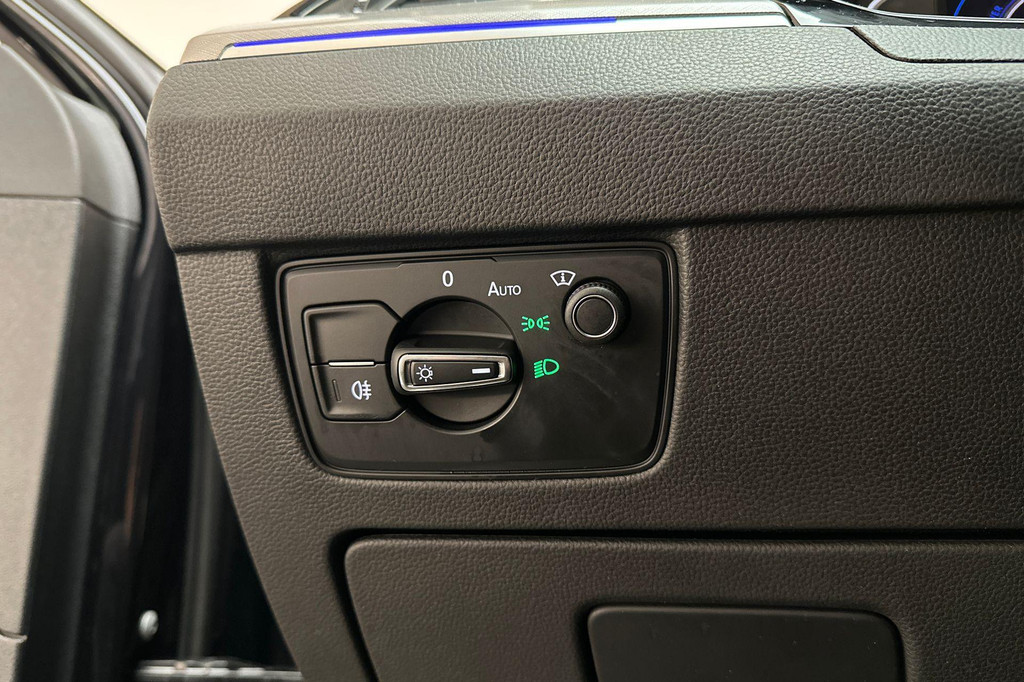 Volkswagen Passat (KJP13N) met abonnement