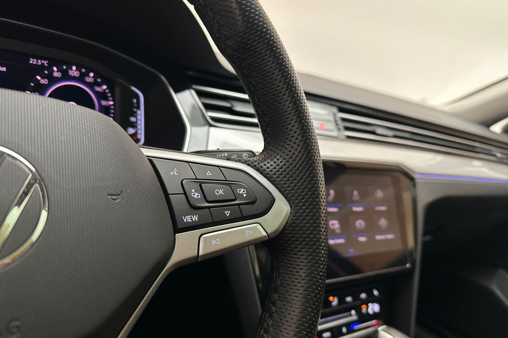 Volkswagen Passat (KJP13N) met abonnement