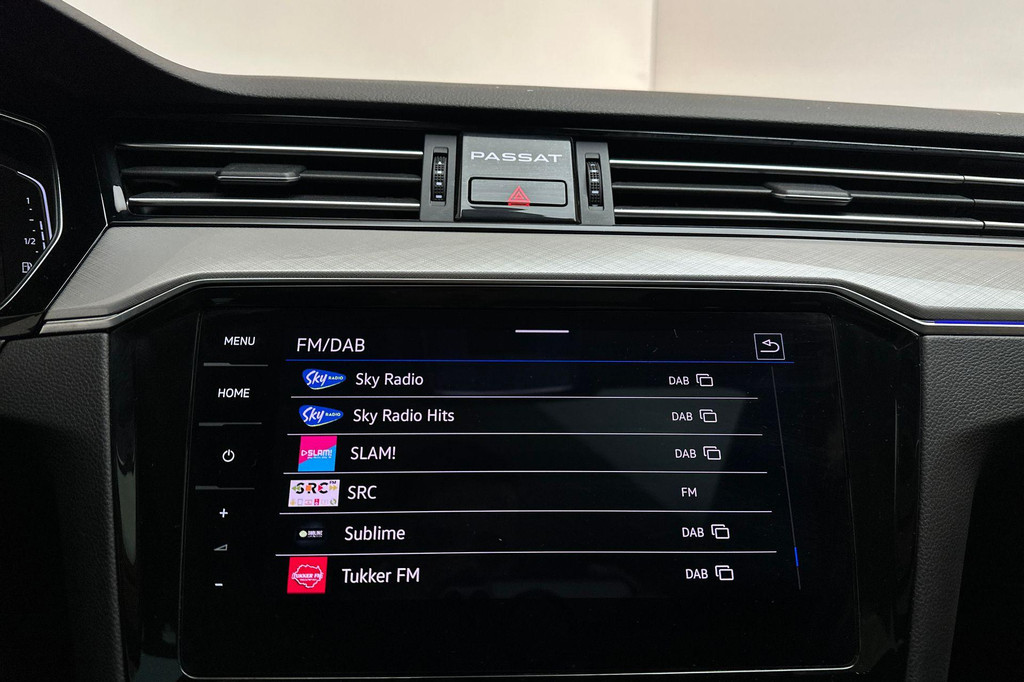 Volkswagen Passat (KJP13N) met abonnement