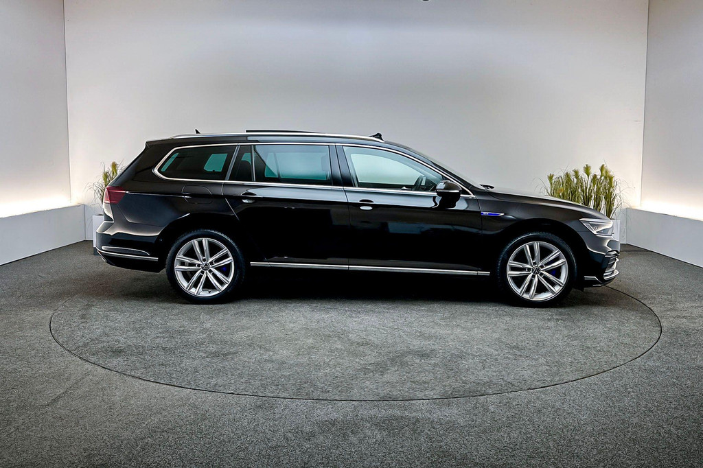 Volkswagen Passat (KJP13N) met abonnement