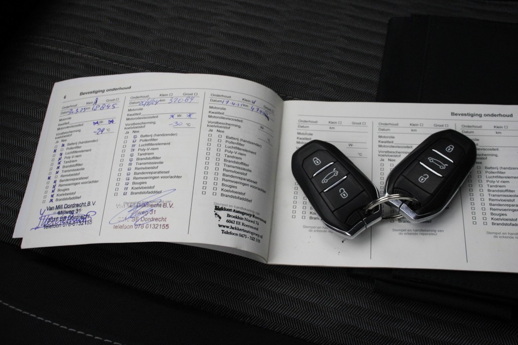 Opel CORSA-E (L765BR) met abonnement