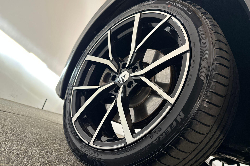 Volkswagen Tiguan (KJP33J) met abonnement