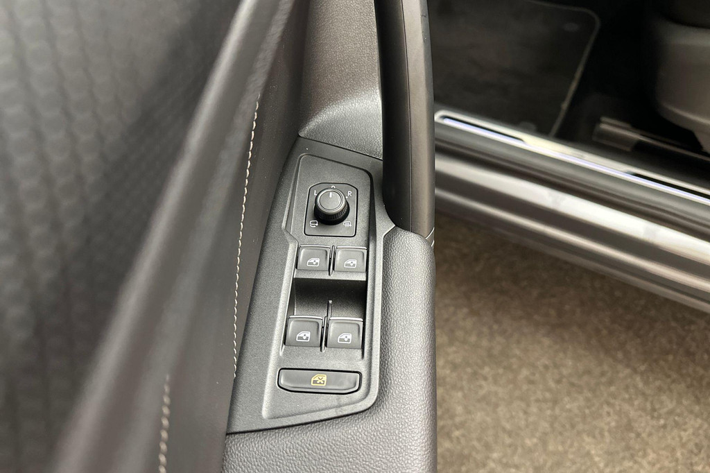Volkswagen Tiguan (KJP33J) met abonnement
