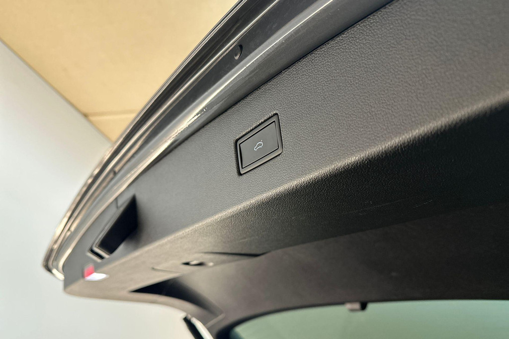 Volkswagen Tiguan (KJP33J) met abonnement