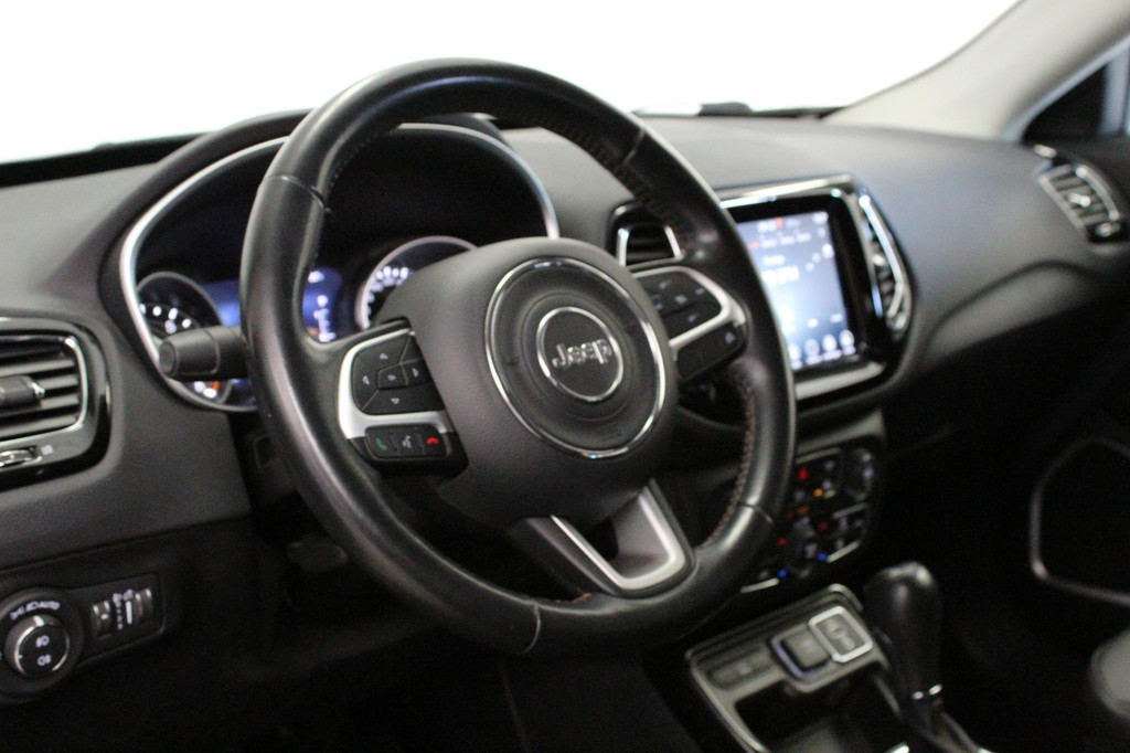 Jeep Compass (J956ZD) met abonnement