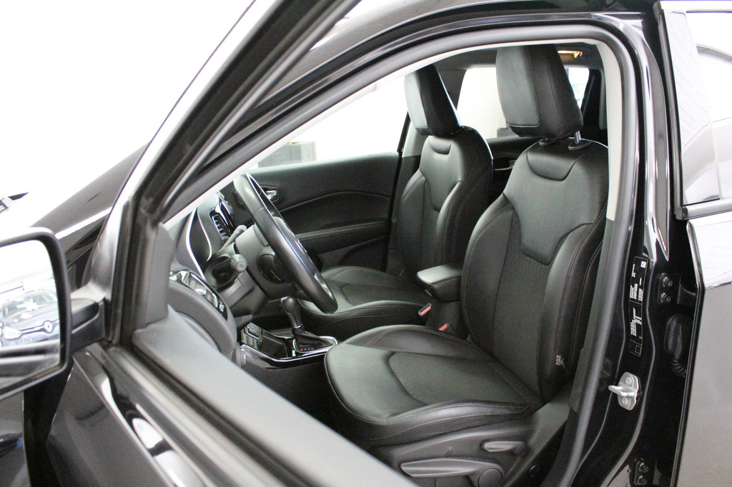 Jeep Compass (J956ZD) met abonnement