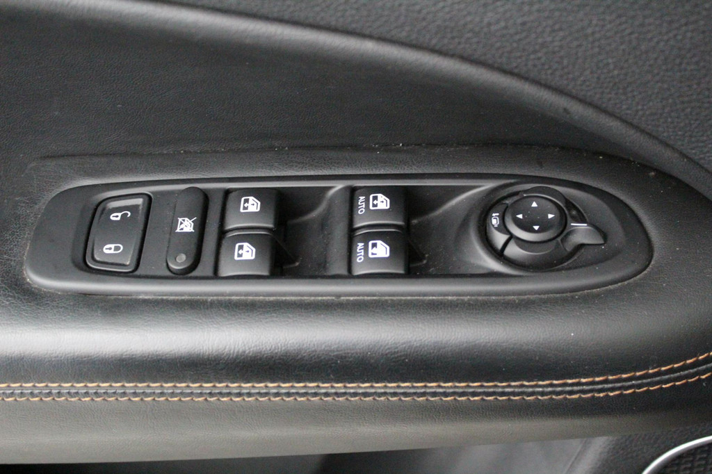 Jeep Compass (J956ZD) met abonnement