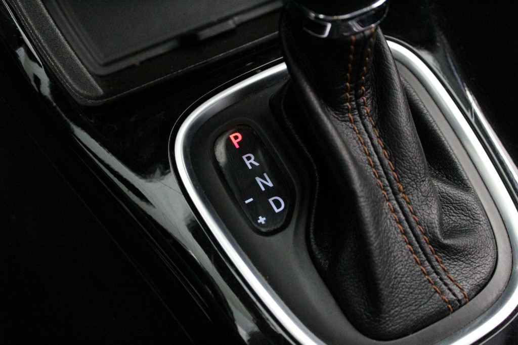 Jeep Compass (J956ZD) met abonnement